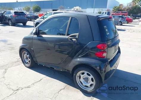 2009 Smart Fortwo Brabus/Passion/Pure из США, поврежденный, VIN WMEEJ31XX9K330683